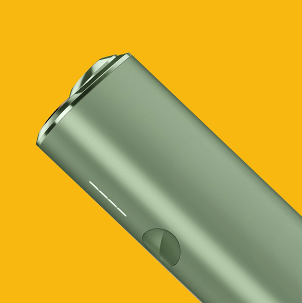An  IQOS ILUMA ONETM device.